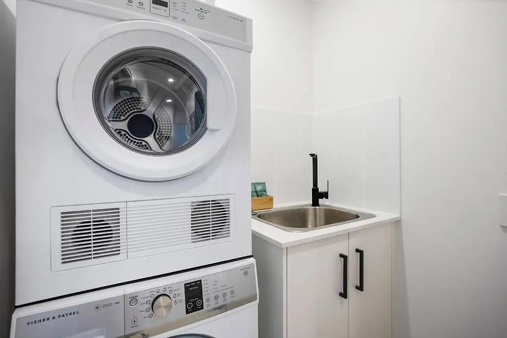 City Escape At Loft Apartments - Cairns Cbd 0*,