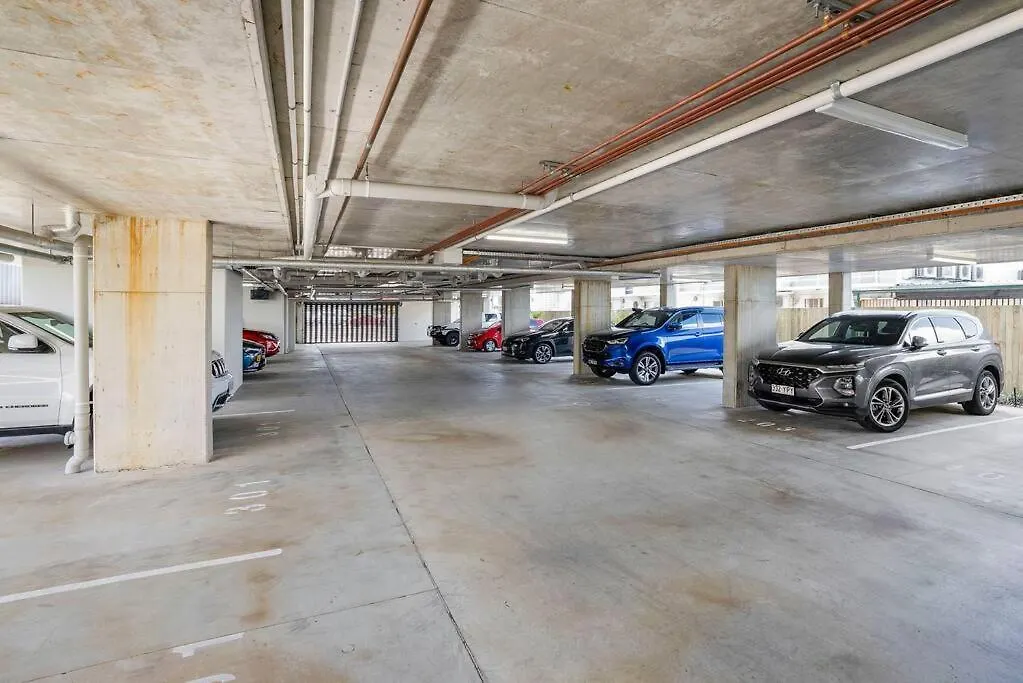City Escape At Loft Apartments - Cairns Cbd Australia